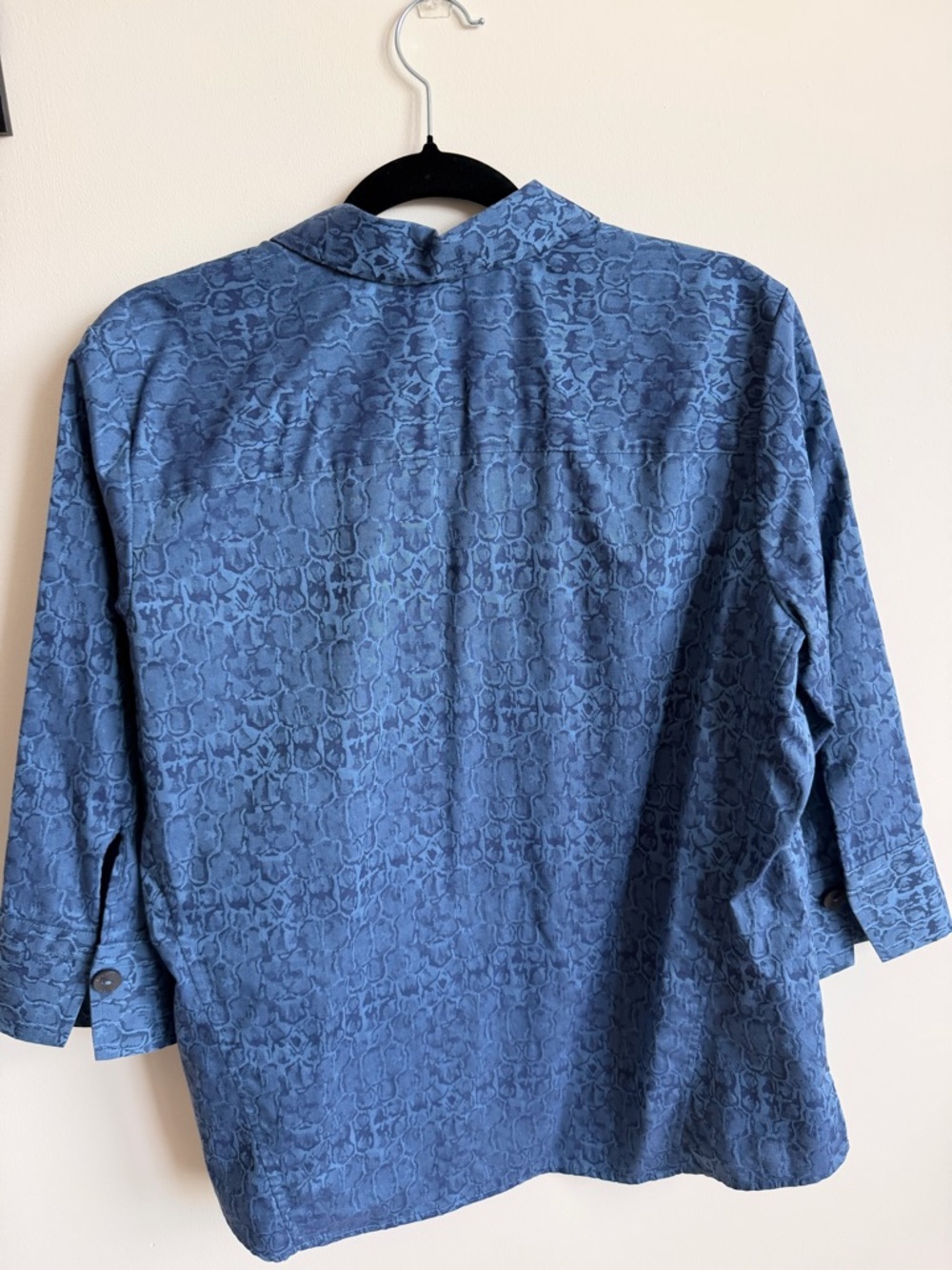 Blue Patterned Button-Up Shirt - Picture 5 of 8